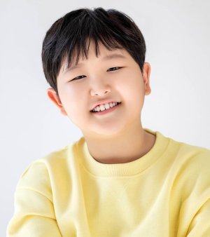 Gyeong Min Na