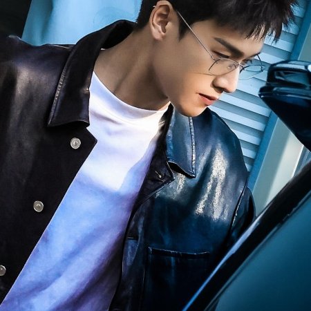 Dazzling ()