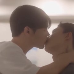 My Boyfriend Is a Sculpture Korean Drama(2025) photo