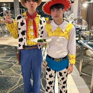 Make a milkshake and find out who your BL parents are!!