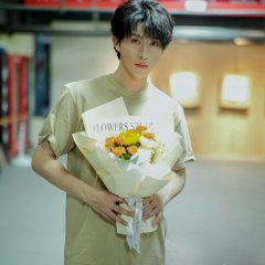 Wo Xiang Xu Yuan Zai Shen Bian Chinese Drama(2025) photo