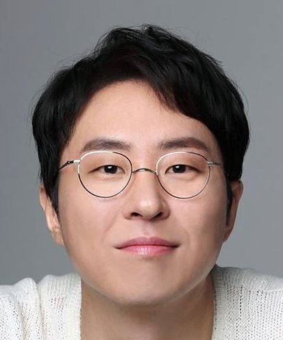 Hyun Kyun Lee