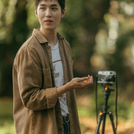 Her in Frame (2026)