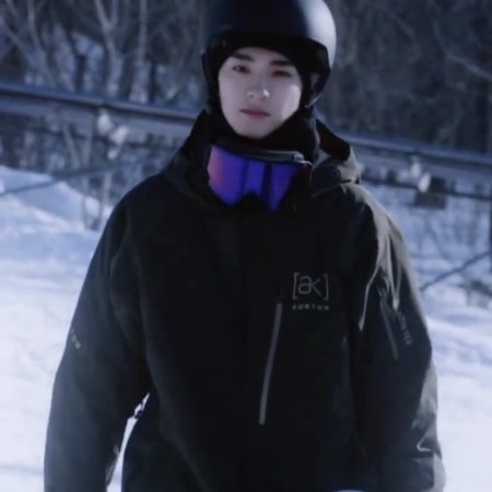 Ski into Love (2025)