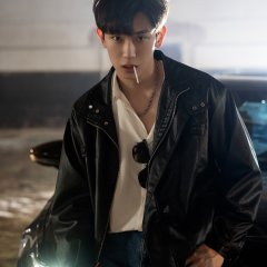 Embrace in the Dark Night Chinese Drama photo