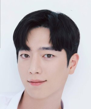 Seung Hwan Lee