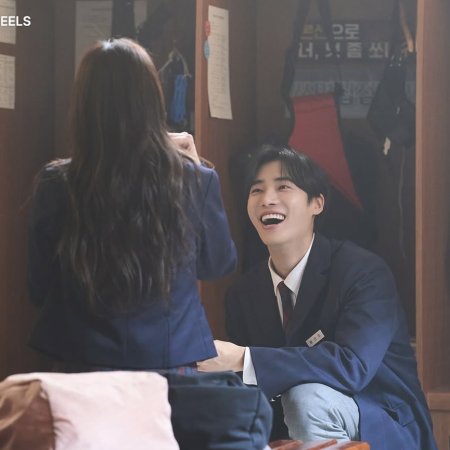 Head over Heels: Behind the Scenes (2025)