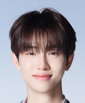 Hyeop Lee