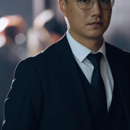Xiao Shi De Ta Zhi Qian Jin Gui Lai (2024)