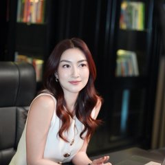 Pancake Khemanit Jamikorn photo