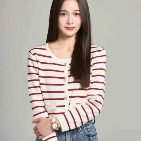 Dangerous Queen (2025)