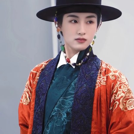 Liang Chen Mei Jin ()