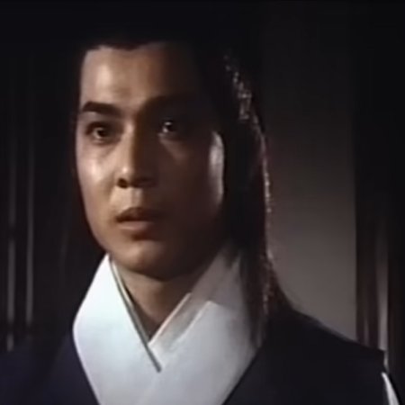 18 Swirling Riders (1977)