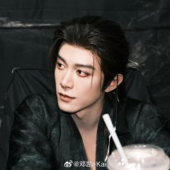 Deng Kai photo