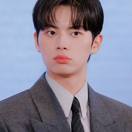 Bon Appetit, Your Majesty (2025)