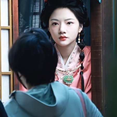 Liang Chen Mei Jin ()