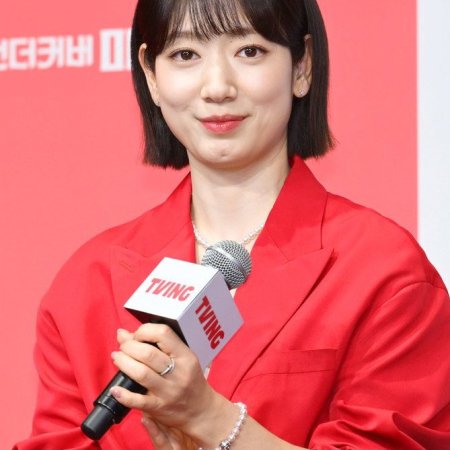 Undercover Miss Hong (2026)