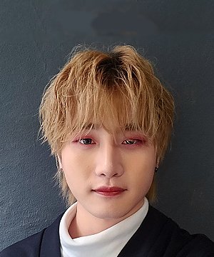 Yun Sang Lee