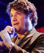Adam Pally
