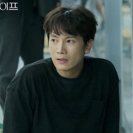 Ji Sung