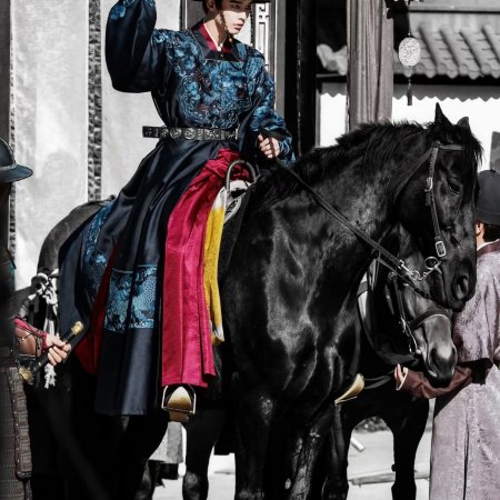 Reborn of the Rightful ()