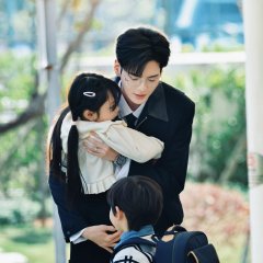 The Warmth in the Dark Chinese Drama photo