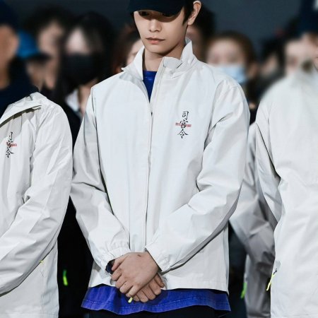 The Palace Stewardess ()