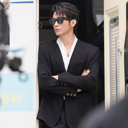 Shi Ba Sui Tai Nai Nai Jia Dao, Chong Zheng Jia Zu Rong Yao Season 2 (2025)