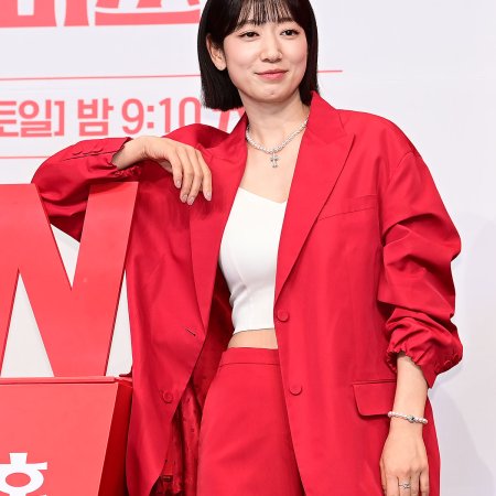 Undercover Miss Hong (2026)