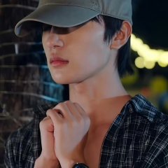 Xiang Yan Hua Yi Yang Can Lan Chinese Drama(2025) photo