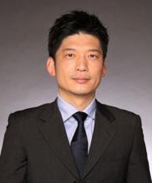 Yasunari Kinbara