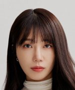 Jung Eun Ji