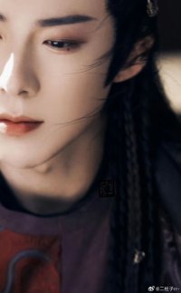 Seeing on ig so much international fans of LYN. And he even doesnt know I think how much world…