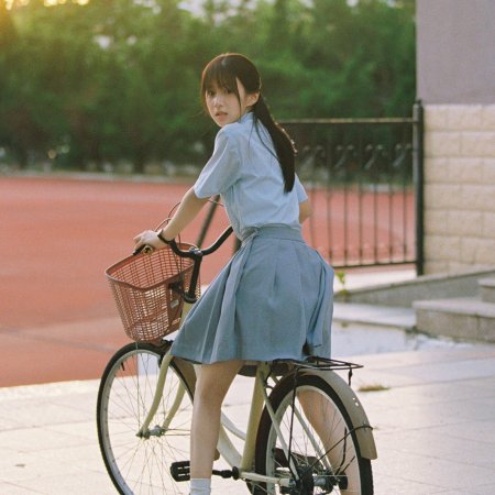 Never-Ending Summer (2026)