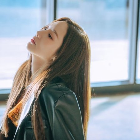 Confidence Queen (2025)