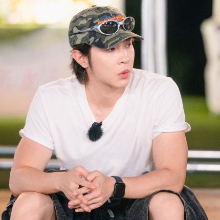 Sunshine Market (2025)