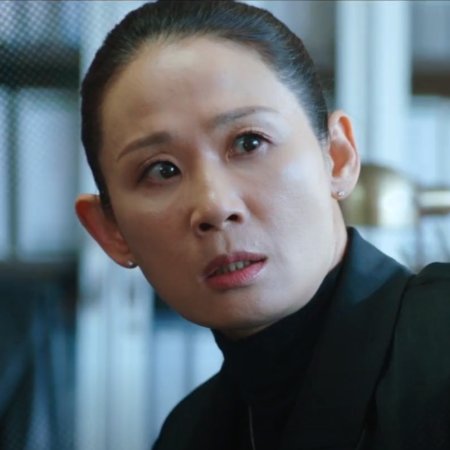 Confidence Queen (2025)