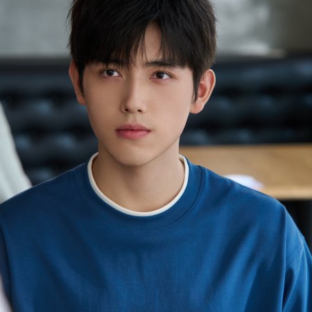 Eat Run Love (2025)
