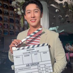 Tong Samitpong Sakulpongchai photo