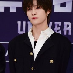 Yang Yang photo