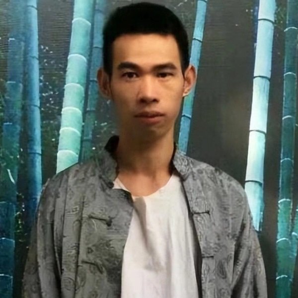 Zong Long Mo