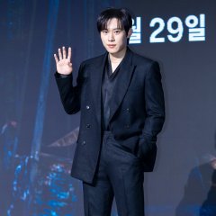 Kim Sung Cheol photo