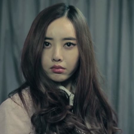 Girl Beautiful (2013)