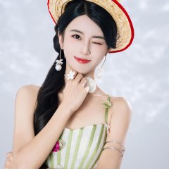 Ting Dong Dong Wu Yu Yan: Wo Cheng Le Jing Ju Chang Ke Chinese Drama(2025) photo