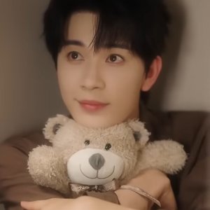 Fly to Your Heart (2025)