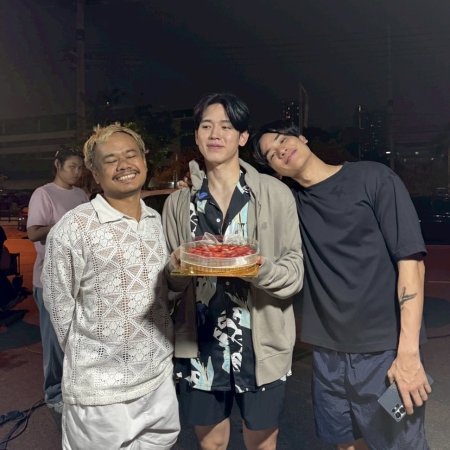 A Dog and a Plane ()