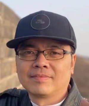 Xiao Peng Lou