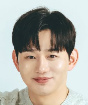 Jin Young Jang