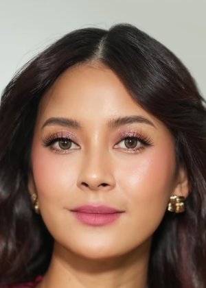 Bianca Gonzalez in Y Speak Philippines TV Program