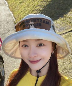 So Young Yoo